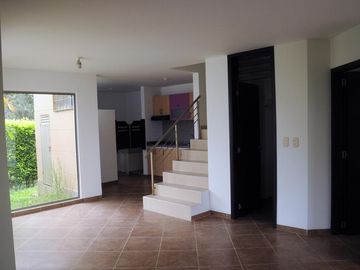 casa en venta en chinacota - villa olimpica. Cod V9737