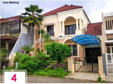 Rumah 2 Lantai Luas 313 di Villa Puncak Tidar kota Malang