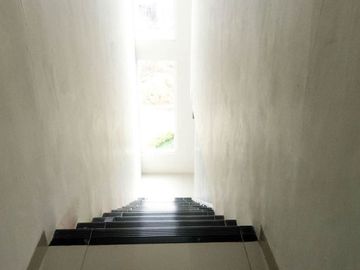 Cluster mewah cantik Ready stock ala villa sejuk asri di LEMBANG