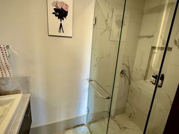 Venta de Departamento Amueblado en Vista Lomas