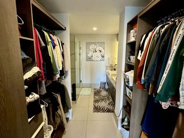 Venta de Departamento Amueblado en Vista Lomas