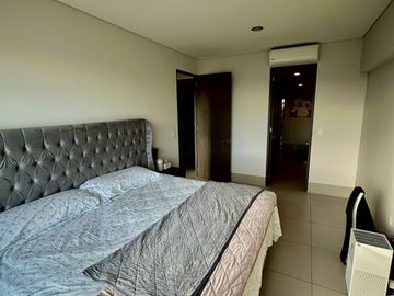 Venta de Departamento Amueblado en Vista Lomas