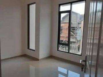 Rumah Mewah di Katapang 2 Lantai dekat Pasar, PT Eiger, Tol Sorojo