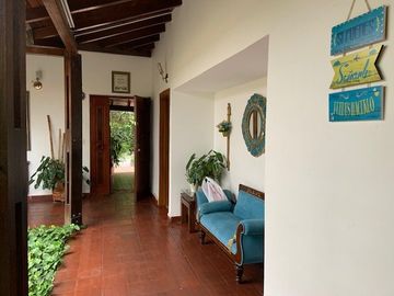 CASA ESTILO CAMPESTRE EN CONJUNTO CERRADO