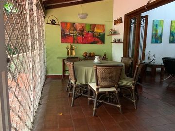 CASA ESTILO CAMPESTRE EN CONJUNTO CERRADO