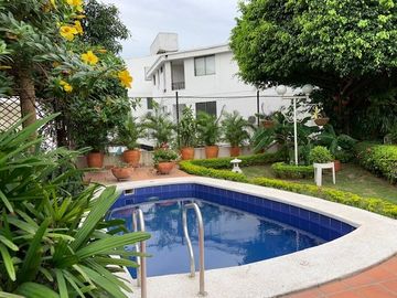 CASA ESTILO CAMPESTRE EN CONJUNTO CERRADO