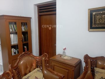 Rumah SHM Siap Huni Di Duren Sawit Jakarta Timur LT 155m 3 KT