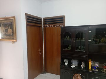 Rumah SHM Siap Huni Di Duren Sawit Jakarta Timur LT 155m 3 KT
