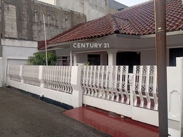 Rumah SHM Siap Huni Di Duren Sawit Jakarta Timur LT 155m 3 KT