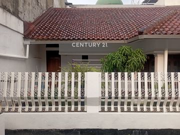 Rumah SHM Siap Huni Di Duren Sawit Jakarta Timur LT 155m 3 KT