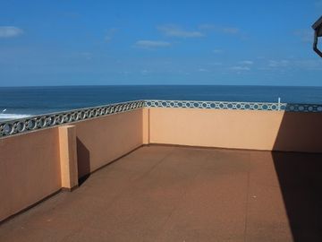 Manglaralto Penthouse: Se Vende Condominio Cerca del Mar en Manglaralto