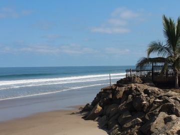 Manglaralto Penthouse: Se Vende Condominio Cerca del Mar en Manglaralto