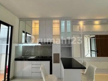 Rumah 2 Lantai Nyaman di Harmoni Residence Jelupang, BSD