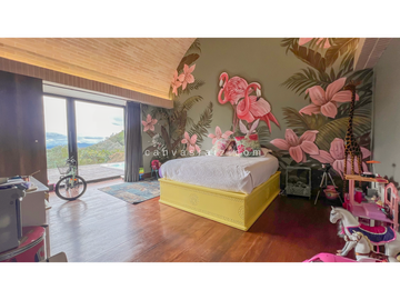 Venta de Casa Campestre Atemporal Alto del Escobero