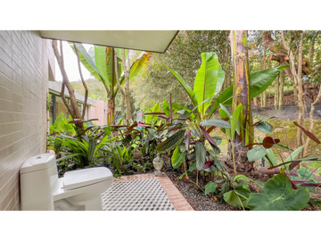 Venta de Casa Campestre Atemporal Alto del Escobero
