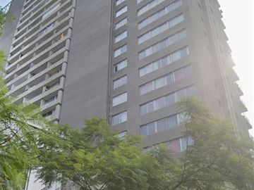 Departamento en venta de 2 dorm. estacionamiento y bodega