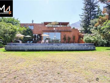 Casa en Venta en Álvaro Casanova con Carpay