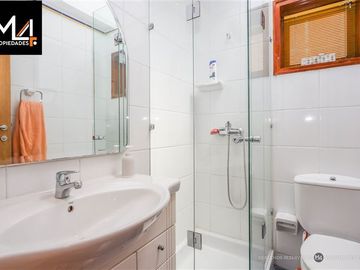 Casa en Venta en Álvaro Casanova con Carpay