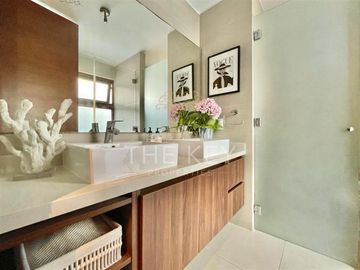 Casa en Venta en Av. Chamisero - Av. Santa María