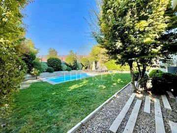 Casa en Venta en Av. Chamisero - Av. Santa María