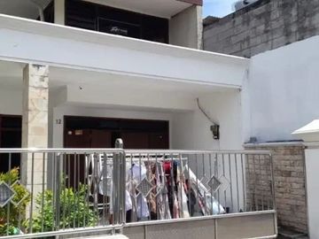2 Rumah Jejer Siap Huni Gayungan Surabaya