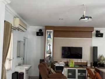 Rumah Mewah Tengah Kota di Bukit Wahid Manyaran Dekat RSDK Kariadi dan Polda