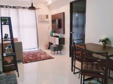 Furnished 1BR Condo w/ Parking near Cebu Business Center