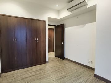JUAL MURAH CEPAT APARTEMEN BRANZ TYPE 2BR SEMI FURNISH DI BSD