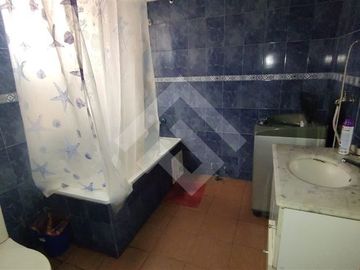 Departamento primer piso en venta de 3 dorm. en Maipú