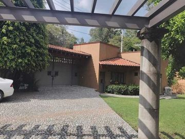 Vendo propiedad con escrituras, cerca al centro de Tepoztlán