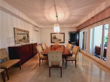 CASA CON PISCINA EN COSTA DEL ESTE  1800MT