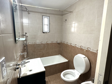 Venta de Departamento Tipo Casa de 3 Ambientes en Wilde Centro - Baradero al 6000