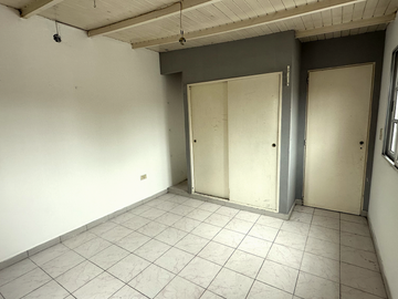 Venta de Departamento Tipo Casa de 3 Ambientes en Wilde Centro - Baradero al 6000