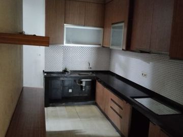 di Sewakan Rumah Cantik Di Cilandak