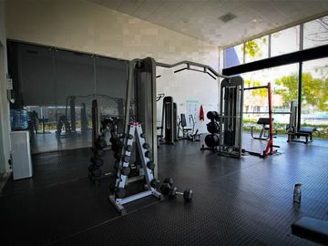 Hermosa Casa de Lujo en Arauca II CErca Olivos y Tec de MONTERREY