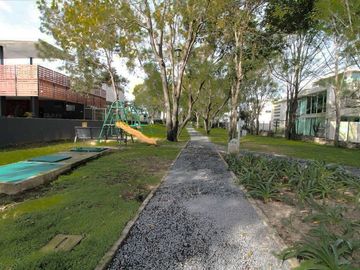 Hermosa Casa de Lujo en Arauca II CErca Olivos y Tec de MONTERREY