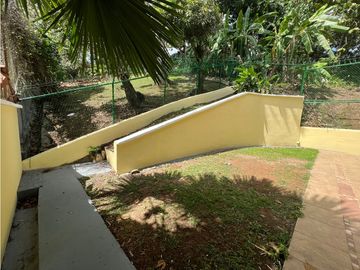 VENTA DE CASA EN ANCÓN