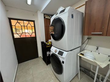 VENTA DE CASA EN ANCÓN