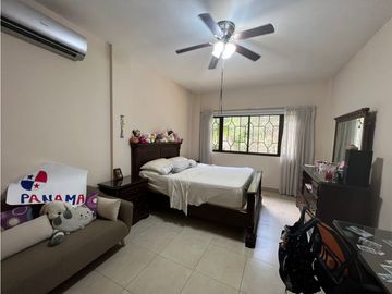 VENTA DE CASA EN ANCÓN