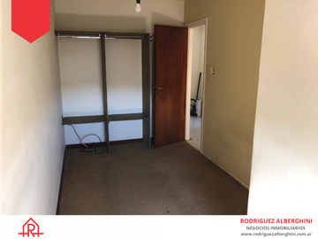 CASA EN LA CIUDAD DE BALCARCE (Calle 13 e/26 y 28)