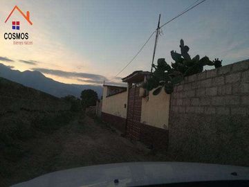 Venta de casa en Atuntaqui sector Santa Rosa