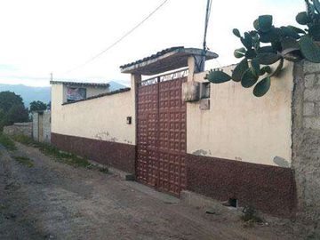 Venta de casa en Atuntaqui sector Santa Rosa