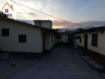 Venta de casa en Atuntaqui sector Santa Rosa