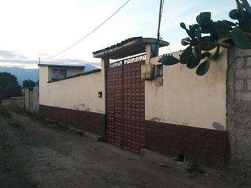 Venta de casa en Atuntaqui sector Santa Rosa