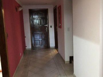 Venta Chalet 6 Ambientes Garage Patio
