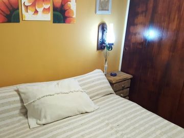 Venta de excelente PH en CASTELAR NORTE, sobre calle Florencio Sanchez al 2000
