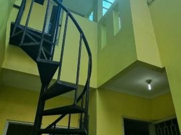 Rumah 2lt luas 7x18 126m2 type 4KT Perumahan Permata Puri Media Jakarta Barat