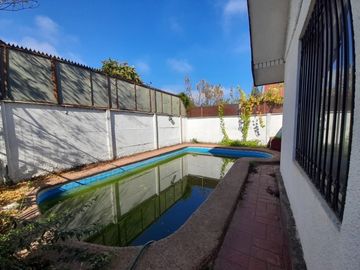 Casa en venta Villa Emmanuel, Chillán.