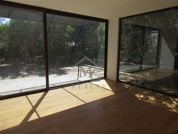 Casa en venta de 4 dorm. en Piedra Roja Colina