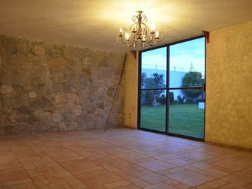 Increible propiedad en Venta en Cacalomacan.